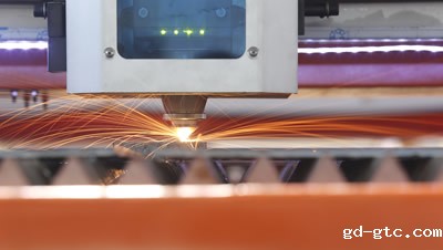 光纤激光切割机